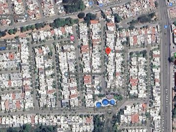 VENDO BONITA CASA EN CONDOMINIO EN MORAS PUERTO VALLARTA  CON 3 RECAMARAS