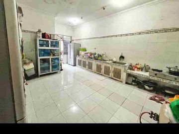 Dijual Rumah Strategis di Jalan Anjasmoro Surabaya Pusat