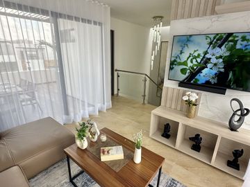 Casas nuevas en Los Robles II, Zibatá, Querétaro | 3 recámaras, roof garden y Casa Club con pádel techado, spa, alberca y más, desde $4,500,000