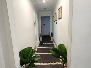 Rumah Klasik Vintage Area Cikini Menteng Jakarta Cocok Untuk Investasi Atau Usaha Lokasi Strategis