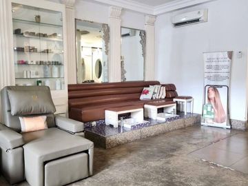 Rumah Klasik Vintage Area Cikini Menteng Jakarta Cocok Untuk Investasi Atau Usaha Lokasi Strategis