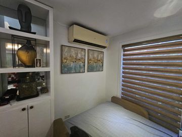 for Sale: Spacious 3BR End Unit at Valle Verde 6