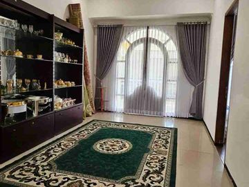 RUMAH MEWAH NEW INDIE ARAYA SIAP HUNI
