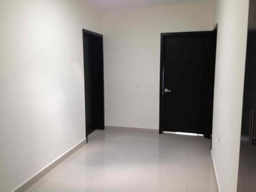 casa en renta en gran jardín con cuarto de juegos