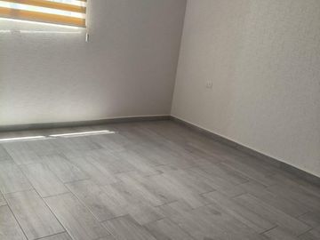 Hermosa propiedad totalmente nueva en Lomas de Banti,