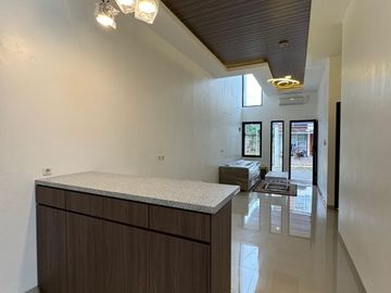 Furnished, Luas 101 m2  , Cluster Rumah Baru (Hook), Dekat Grand Wisata