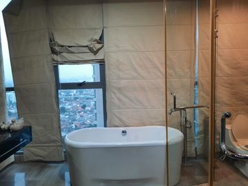 Disewakan Apartemen Bloomington Kemang Village 3BR