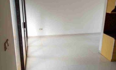 Dijual rumah hook di PEARL GARDEN Cimanggis jual cepat