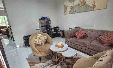 Rumah Dijual Siap Huni ada Private Swimming Pool di Pondok Labu, Cilandak, Jaksel.