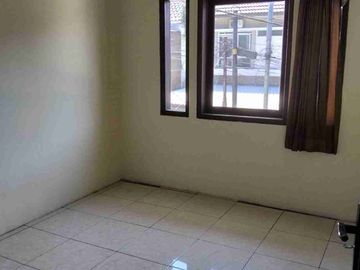 Rumah 2 lantai bisa kantor di sayap reog Turangga Buahbatu