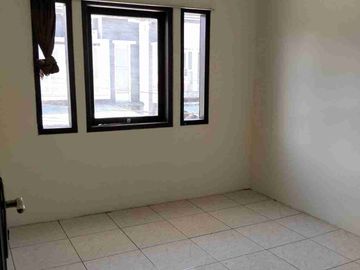 Rumah 2 lantai bisa kantor di sayap reog Turangga Buahbatu