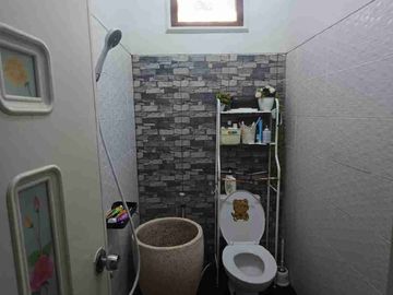 RUMAH SIAP HUNI FULL FURNISHED DEKAT AKMIL MAGELANG