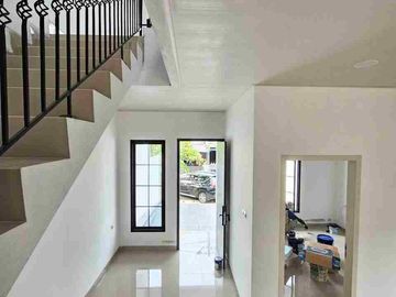 Rumah 2 Lantai Siap Huni Di Cipinang, Jakarta Timur.