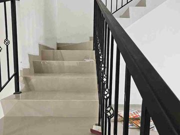 Rumah 2 Lantai Siap Huni Di Cipinang, Jakarta Timur.