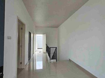 Rumah 2 Lantai Siap Huni Di Cipinang, Jakarta Timur.