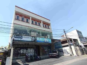 Disewakan Ruko Gandeng 3lt di jalan utama Agus Salim, Bekasi