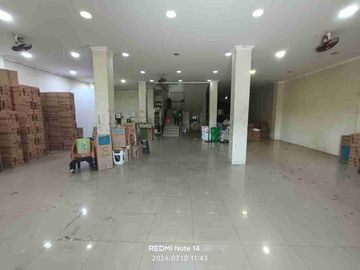 Disewakan Ruko Gandeng 3lt di jalan utama Agus Salim, Bekasi