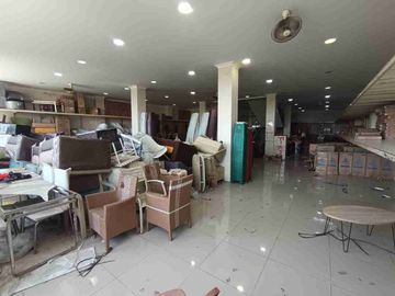 Disewakan Ruko Gandeng 3lt di jalan utama Agus Salim, Bekasi