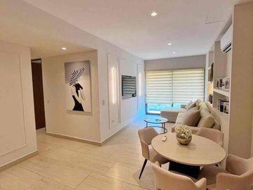 DEPARTAMENTO AMUEBLADO EN RENTA EN ZONA TECNOLÓGICO, FRENTE AL PARQUE.
