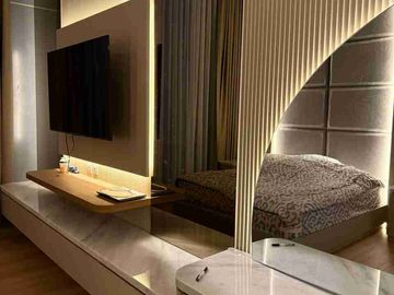 DISEWAKAN CEPAT APARTEMEN COVE HILLCREST 3BR FULL FURNISH SIAP HUNI