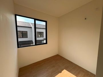 Disewakan Rumah Park Serpong Cendana Hills Posisi Hook