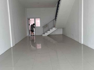 RUKO di Perumahan Mewah Sawangan