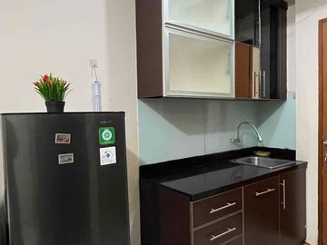 Disewakan studio furnished apartemen maple park
