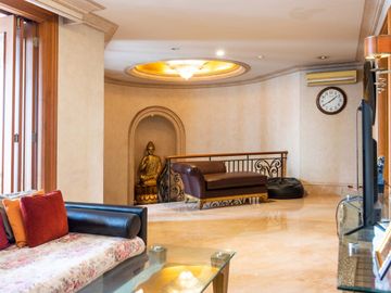 Rumah Cempaka Putih  Mewah Classic Dijual Cepat