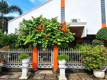 DIJUAL RUMAH LOKASI PREMIUM SALEMBA - PASEBAN | AKSES JALAN 2 MOBIL | SIAP HUNI