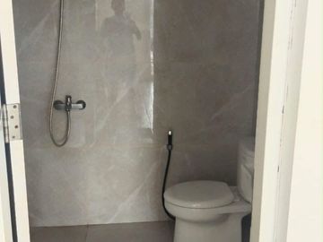 Dijual Rumah di Dalam Cluster Kawasan Pasar Minggu Jaksel Dengan Desain Modern DL-19049