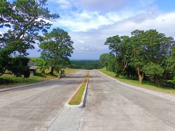 Residential Lot For Sale in Tagaytay - ALTA VISTA