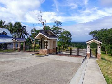 Residential Lot For Sale in Tagaytay - ALTA VISTA