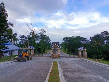 Residential Lot For Sale in Tagaytay - ALTA VISTA