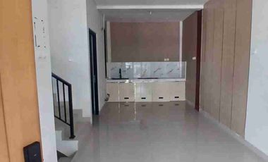 Turun harga Dijual Rumah 2 lantai di Boulevard Metland Cileungsi, Tipe Alstonia