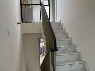 Jual Rumah Mewah Cluster Asya Dengan High Ceiling yang memukau, Jakarta Garden City, Cakung 007