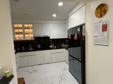 Jual Rumah Mewah Cluster Asya Dengan High Ceiling yang memukau, Jakarta Garden City, Cakung 007