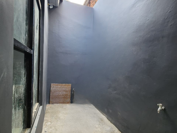 Jual Rumah Fresh Renovasi di Griya Suradita Indah, Legalitas SHM + IMB Clear, Selangkah ke Kawasan BSD City, Stasiun KRL & Pusat Perbelanjaan