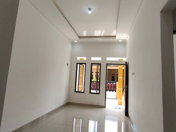 DIJUAL RUMAH MURAH DI BEKASI TIMUR REGENCY SARANA PENDIDIKAN,BEKASI