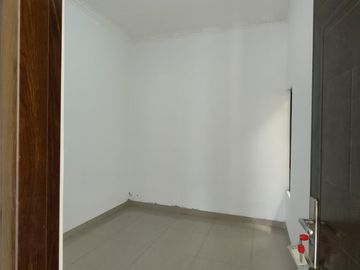 DIJUAL RUMAH MURAH DI BEKASI TIMUR REGENCY SARANA PENDIDIKAN,BEKASI