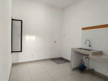 DIJUAL RUMAH MURAH DI BEKASI TIMUR REGENCY SARANA PENDIDIKAN,BEKASI