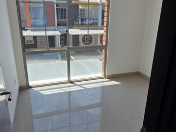 RUMAH MINIMALIS MODERN CLUSTER ARCADIA – PIK 2