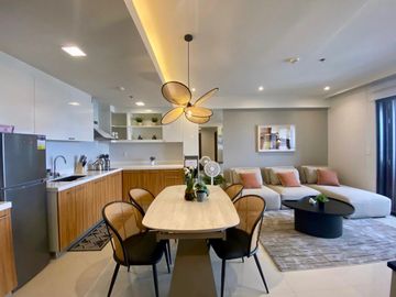 For Rent: Fully Furnished 1 Bedroom with 1 Parking Slot at The Alcoves, Cebu Business Park - 61sqm.