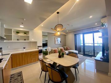 For Rent: Fully Furnished 1 Bedroom with 1 Parking Slot at The Alcoves, Cebu Business Park - 61sqm.