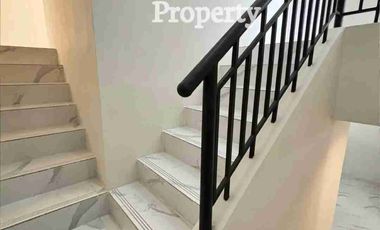 Dijual Rumah di Kota wisata Cibubur , Harga Miring bisa KPR