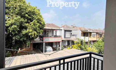 Dijual Rumah di Kota wisata Cibubur , Harga Miring bisa KPR