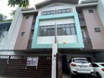 Furnished 3-Storey Townhouse with Solar in Kamuning QC -AJCQ