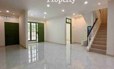 Dijual Rumah bangunan besar cluster exclusive di Kota wisata Cibubur