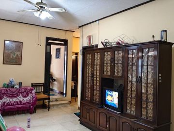 Rumah Dan Kost Full Penghuni Hitung Tanah