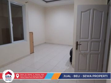 Sewa Rumah Luas Metland Menteng, Semi Furnish, 3 KT 2 KM, Harga Rp65 Juta/Tahun Nego