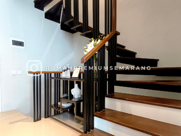 ready unit, rumah mewah full furnish citragrand tembalang semarang